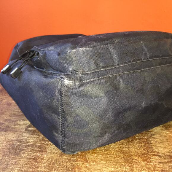 Lo & Sons L&S Hanover Deluxe Backpack Navy Camouflage Removable Liner Travel - Picture 8 of 13